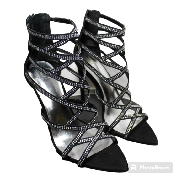 J Lo Torrie 2 Sandals - Picture 1 of 7